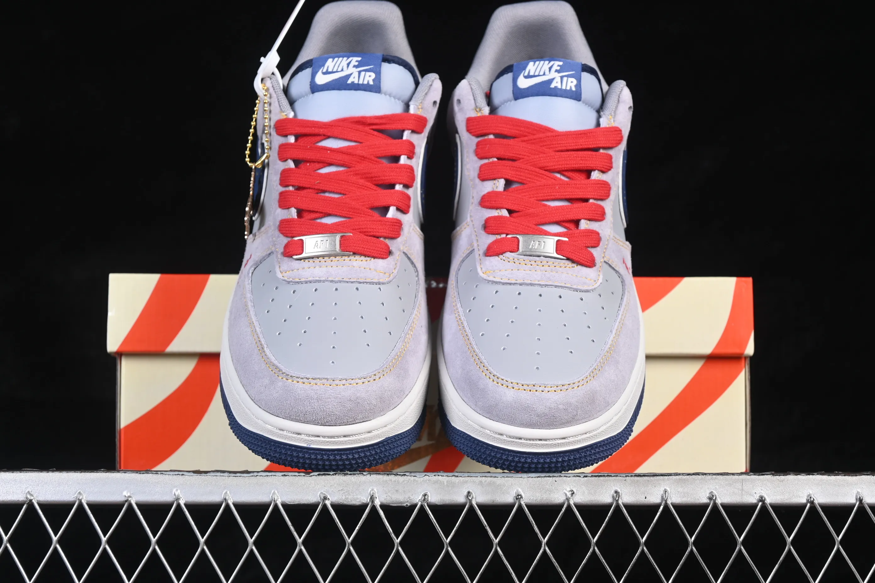 All categories Nk Air Force 1 Air Force series Nk Air Force 1 Low Air Force low-top Nike Air Force 1'07 Low Limited to the Year of the Horse Horse steps on Xiangyun Air Force 1 low-top casual sneakers HT5088-623